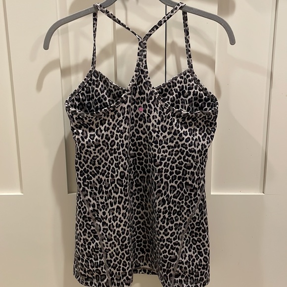Kira Grace Leopard Print Halter Top - Picture 2 of 4